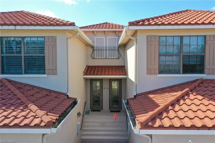 10498  Smokehouse Bay  DR, Naples, FL 34120