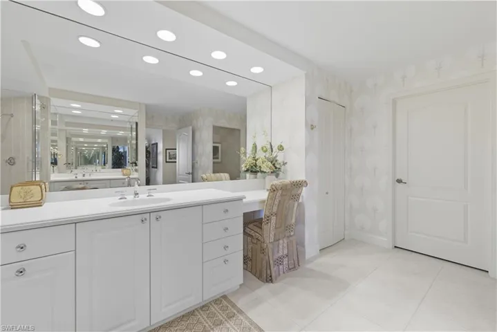 4751 Bonita Bay Blvd 1202, Bonita Springs, Florida 34134