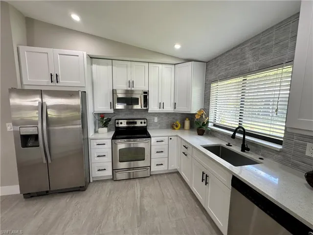 16589  Coriander  LN, Fort Myers, FL 33908