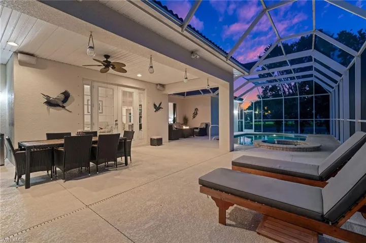 Another photo of the very spacious deck with the comfortable lanai chairs.