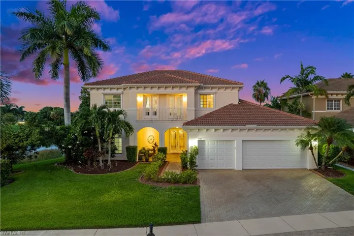 This 2-story home boasts 5 bedrooms, 3.5 bath, a 3 car garage, a balcony, an amazing pool deck and a lot of privacy!