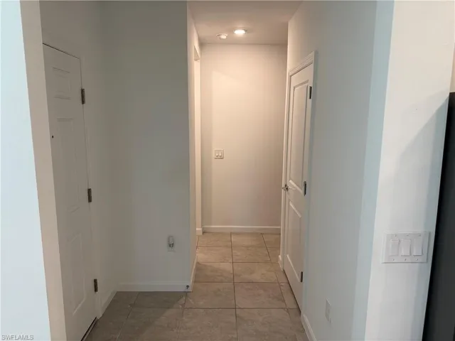 1672 Lake Jessup Cir, Cape Coral, Florida 33909