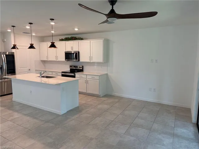 1672 Lake Jessup Cir, Cape Coral, Florida 33909