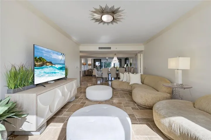 6597 Nicholas Blvd 306, Naples, Florida 34108
