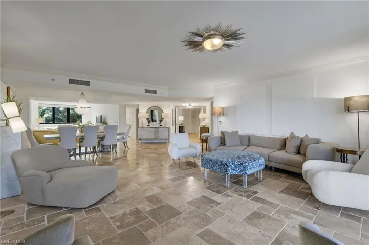 6597 Nicholas Blvd 306, Naples, Florida 34108