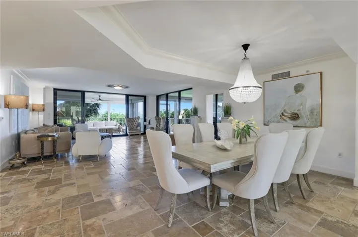6597 Nicholas Blvd 306, Naples, Florida 34108