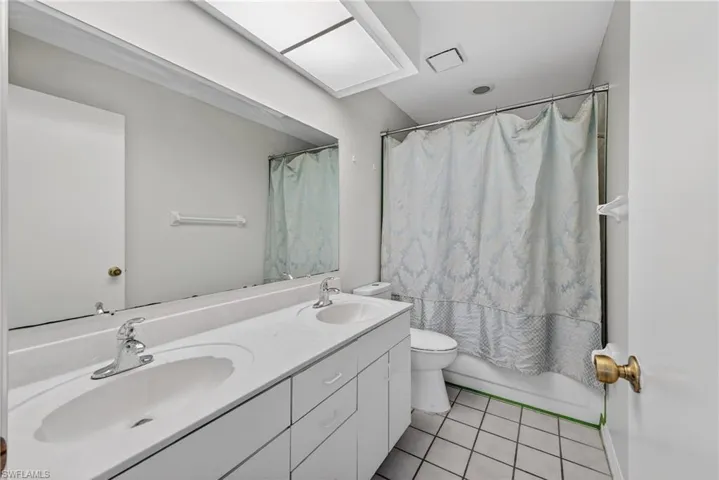 8421 N Haven Ln B, Fort Myers, Florida 33919