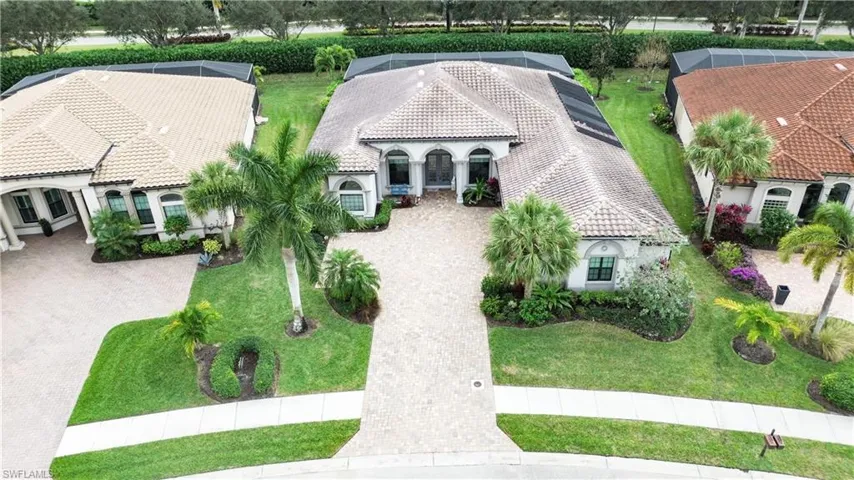 Aerial view of property and surrounding area