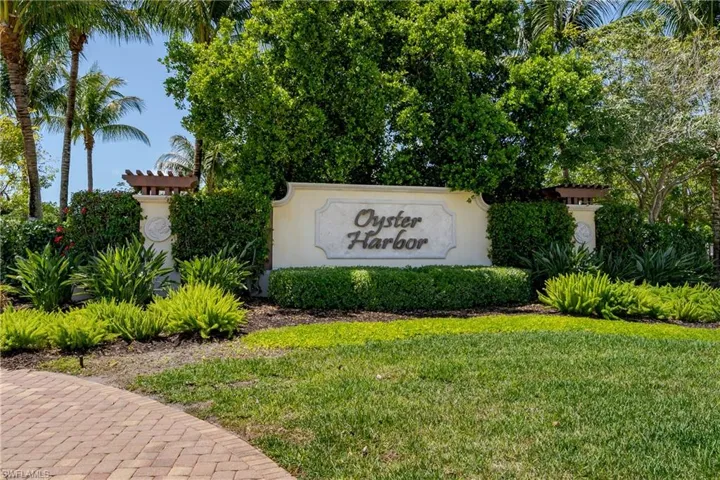 Beautiful neighborhood Oyster Harbor in Fiddlers Creek