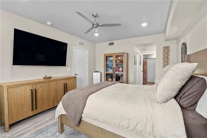 7812 Regal Heron Cir 103, Naples, Florida 34104