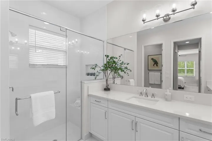 12389  Dahlia  CT, Naples, FL 34120
