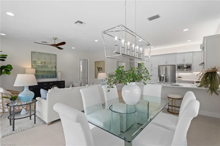 12389  Dahlia  CT, Naples, FL 34120