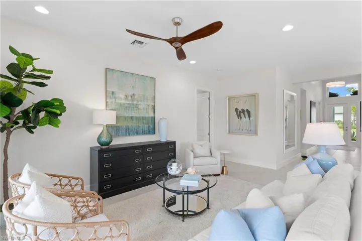 12389  Dahlia  CT, Naples, FL 34120