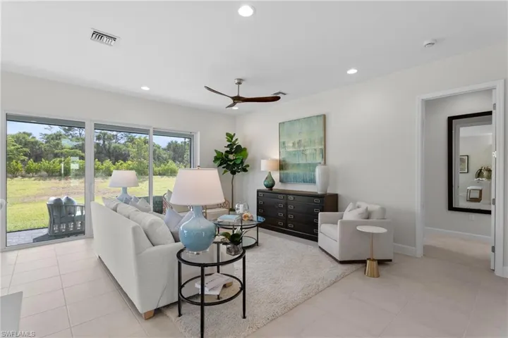 12389  Dahlia  CT, Naples, FL 34120