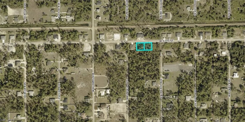 905/907 W 12th St, Lehigh Acres, Florida 33972