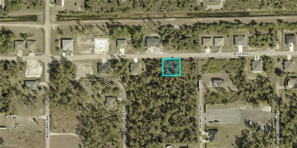 905/907 W 12th St, Lehigh Acres, Florida 33972
