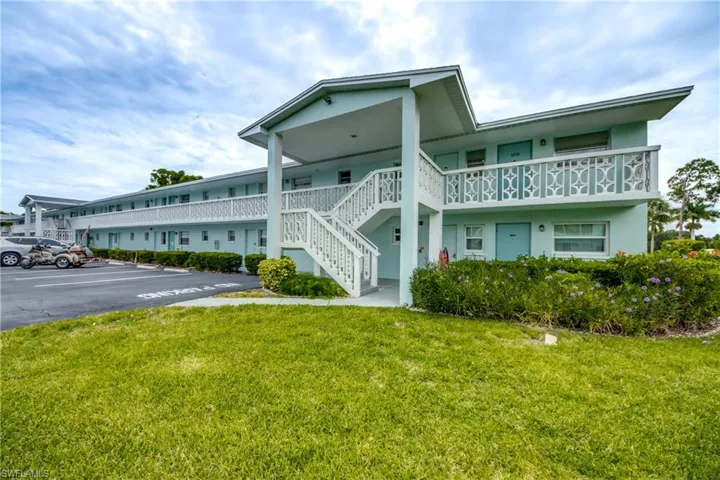 1215 Tropic Ter, North Fort Myers, Florida 33903