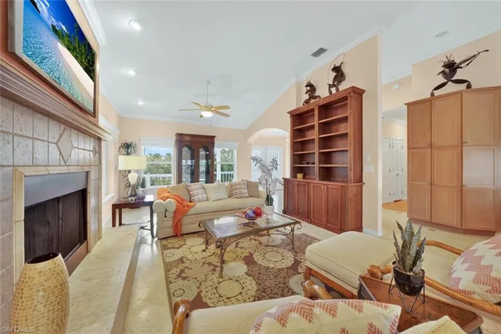 6120 Henderson Rd, Sanibel, Florida 33957