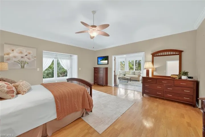 6120 Henderson Rd, Sanibel, Florida 33957