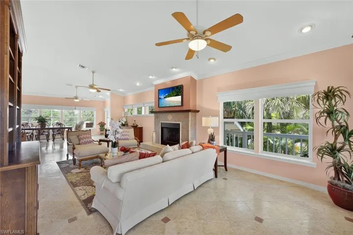 6120 Henderson Rd, Sanibel, Florida 33957