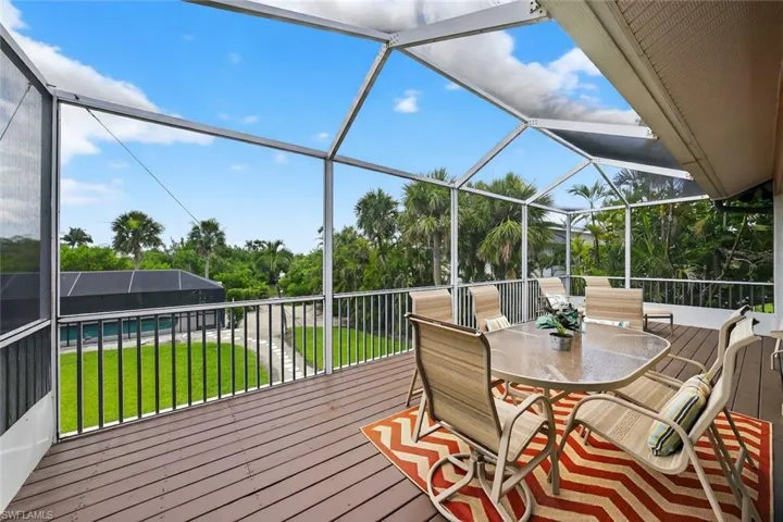 6120 Henderson Rd, Sanibel, Florida 33957