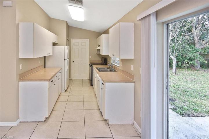 3208  12th W ST, LEHIGH ACRES, FL 33971