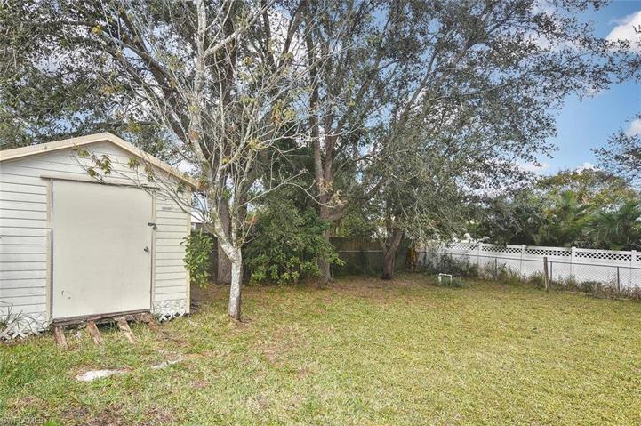 3208  12th W ST, LEHIGH ACRES, FL 33971