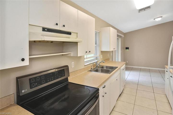 3208  12th W ST, LEHIGH ACRES, FL 33971