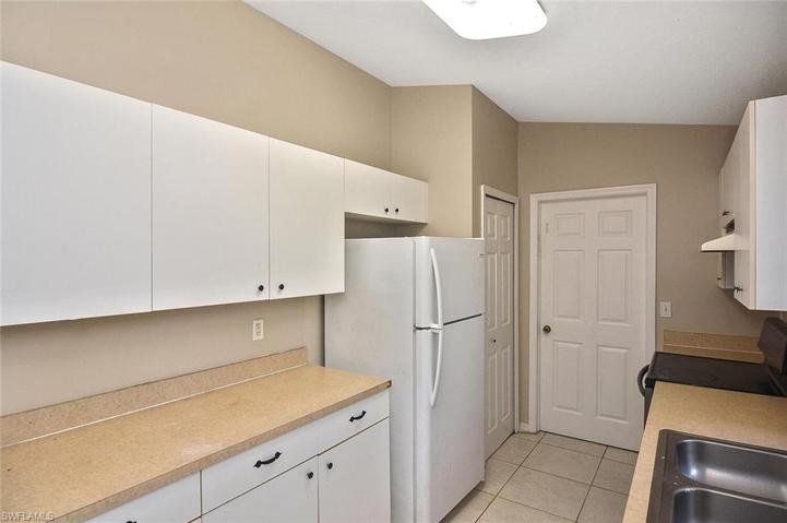 3208  12th W ST, LEHIGH ACRES, FL 33971