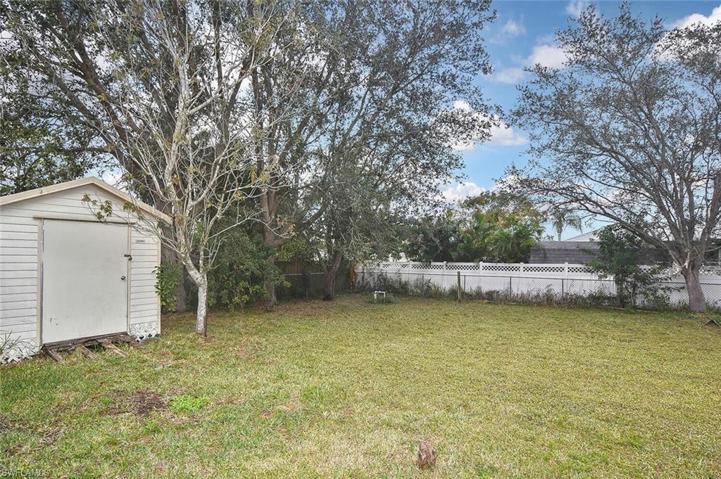 3208  12th W ST, LEHIGH ACRES, FL 33971