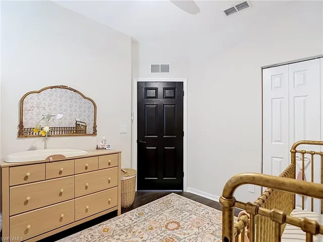 4241 Bellasol Cir 1923, Fort Myers, Florida 33916