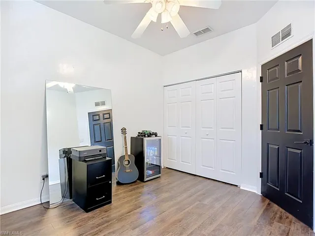 4241 Bellasol Cir 1923, Fort Myers, Florida 33916