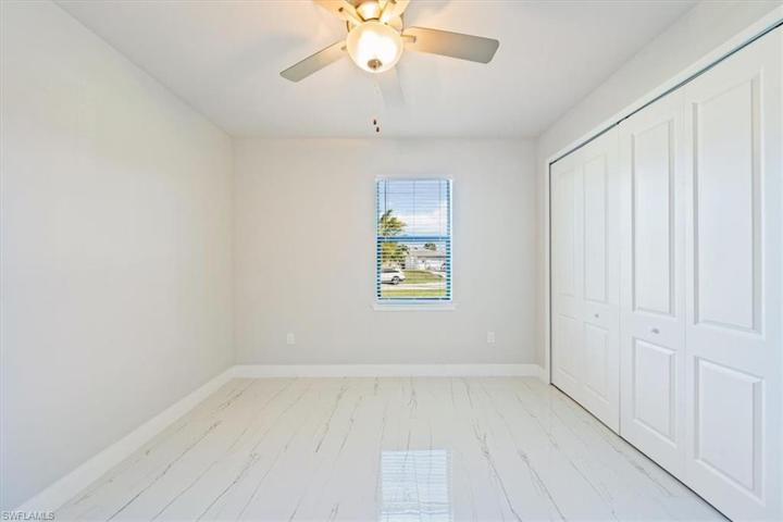 12086  Maiden  LN, Bonita Springs, FL 34135