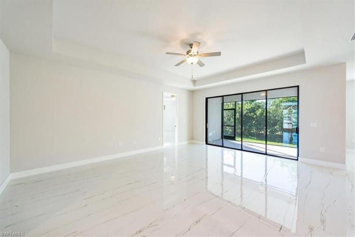 12086  Maiden  LN, Bonita Springs, FL 34135