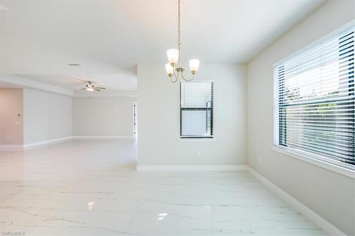 12086  Maiden  LN, Bonita Springs, FL 34135