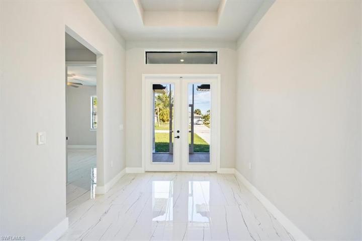 12086  Maiden  LN, Bonita Springs, FL 34135