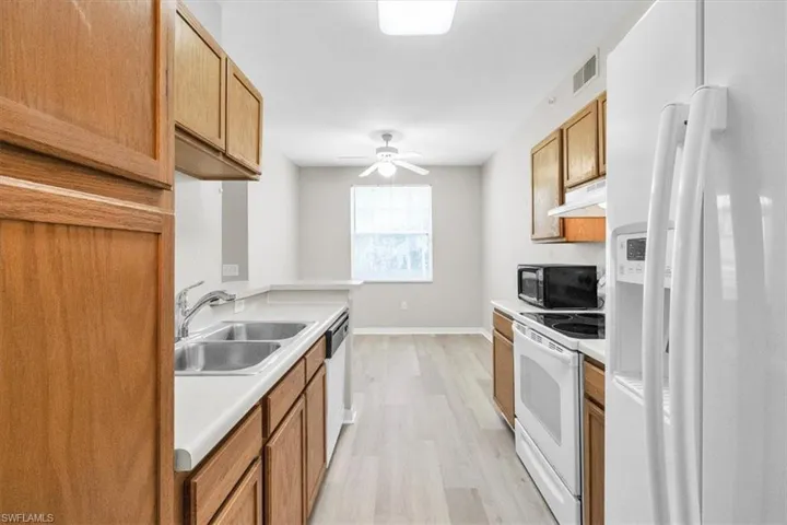 7940 Preserve Cir 916, Naples, Florida 34119