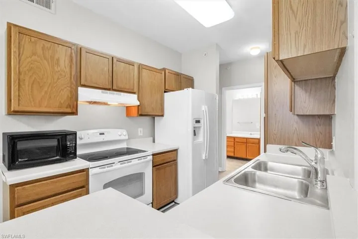 7940 Preserve Cir 916, Naples, Florida 34119