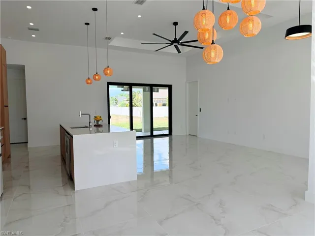 922  santa barbara N BLVD, Cape Coral, FL 33993