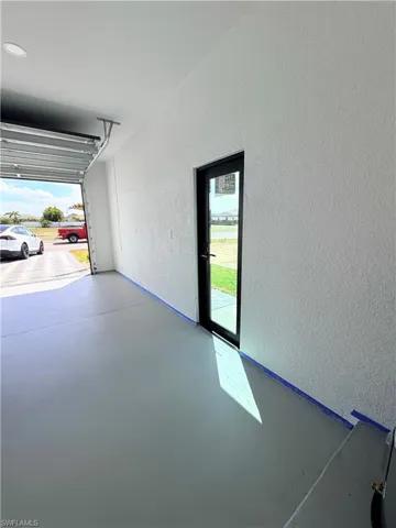 922  santa barbara N BLVD, Cape Coral, FL 33993