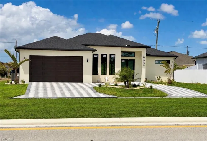 922  santa barbara N BLVD, Cape Coral, FL 33993