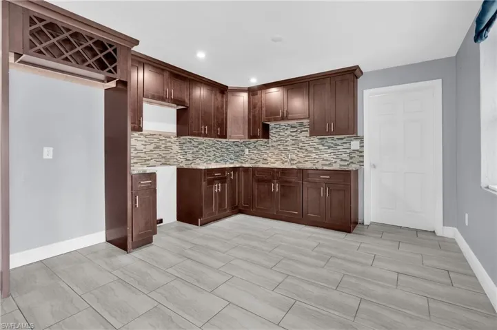 2351 Dora St, Fort Myers, Florida 33901