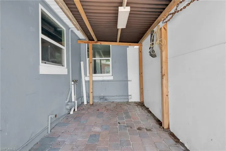 2351 Dora St, Fort Myers, Florida 33901