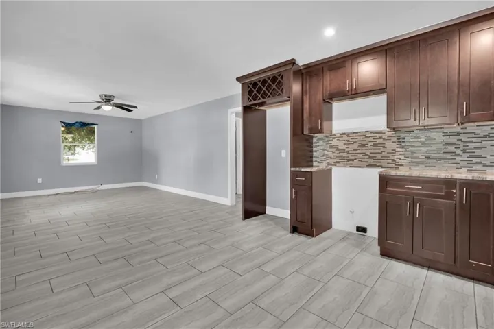 2351 Dora St, Fort Myers, Florida 33901