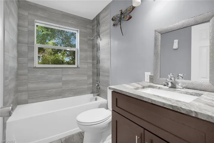 2351 Dora St, Fort Myers, Florida 33901