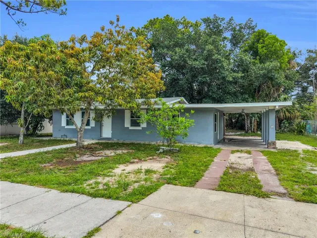 2351 Dora St, Fort Myers, Florida 33901