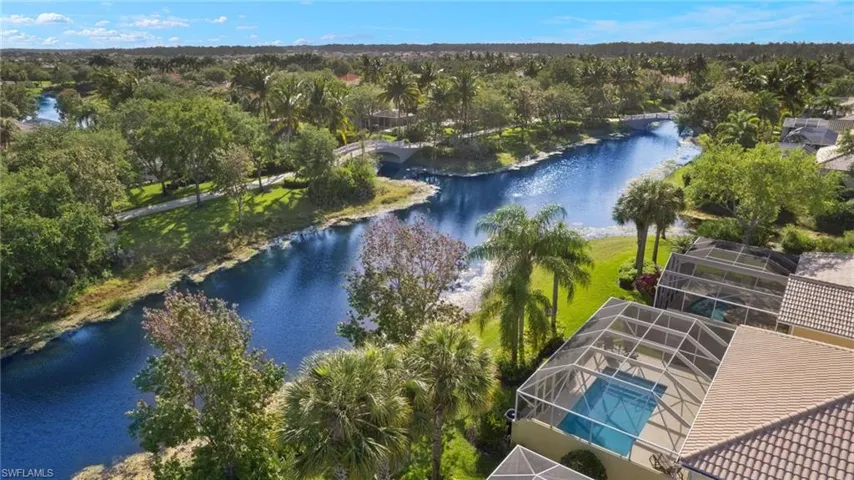 Stunning Lake View!