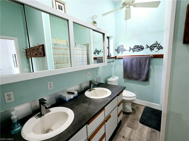 1102 Dolphin Lane, Moore Haven, FL  33471 in Turkey Creek (Ortona) on the Intercoastal