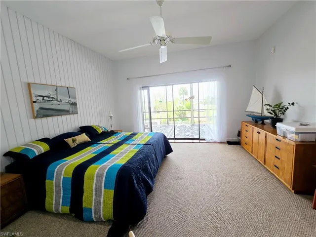 1102 Dolphin Lane, Moore Haven, FL  33471 in Turkey Creek (Ortona) on the Intercoastal