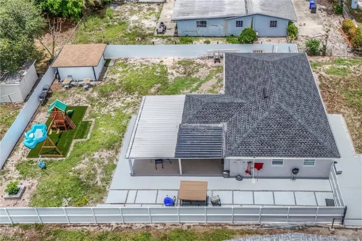 1776 Glenway Ct, Fort Myers, Florida 33916